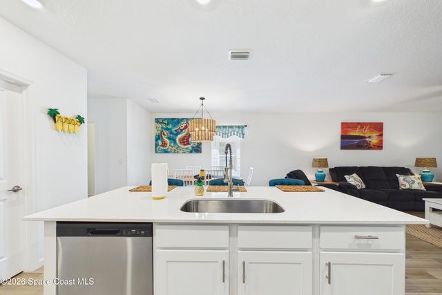 1577 Colebrook Circle SW, Palm Bay, FL 32908