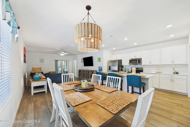 1577 Colebrook Circle SW, Palm Bay, FL 32908