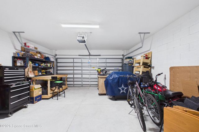 1577 Colebrook Circle SW, Palm Bay, FL 32908