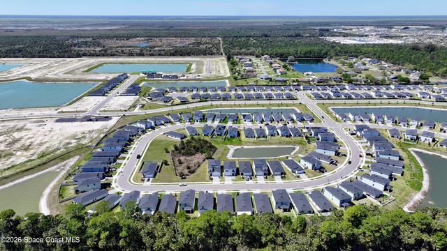 1577 Colebrook Circle SW, Palm Bay, FL 32908