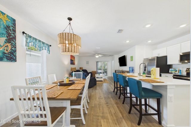 1577 Colebrook Circle SW, Palm Bay, FL 32908