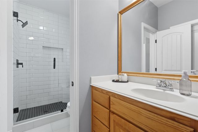 109 Diablo Drive, Burleson, TX 76028