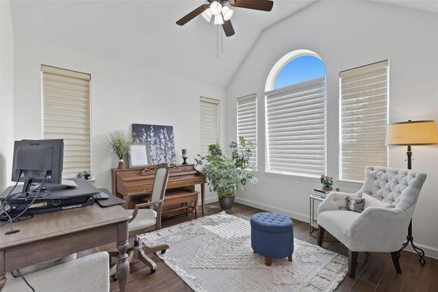 109 Diablo Drive, Burleson, TX 76028