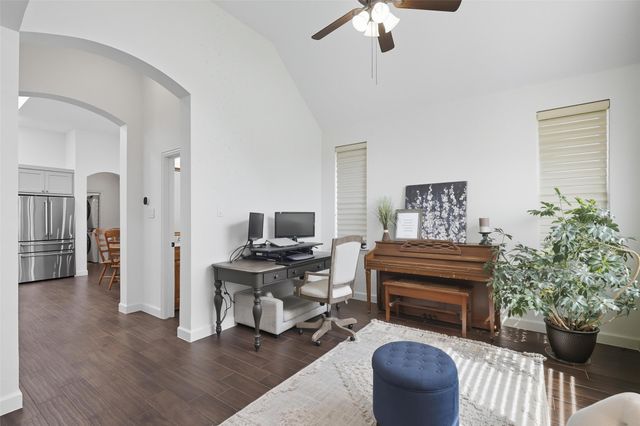 109 Diablo Drive, Burleson, TX 76028