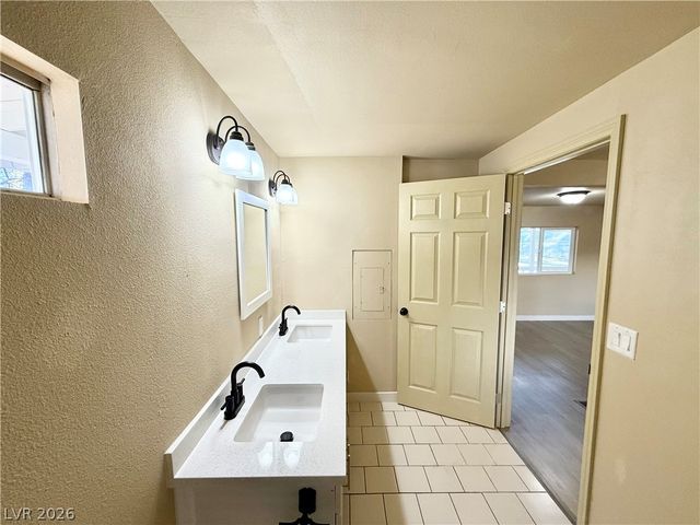 1480 West Irons Street, Pahrump, NV 89048