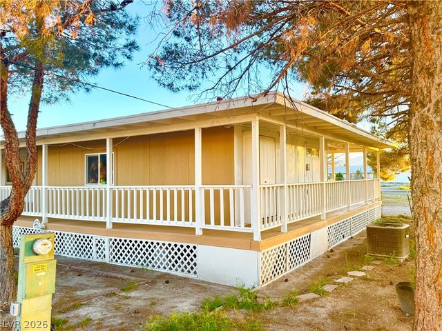 1480 West Irons Street, Pahrump, NV 89048