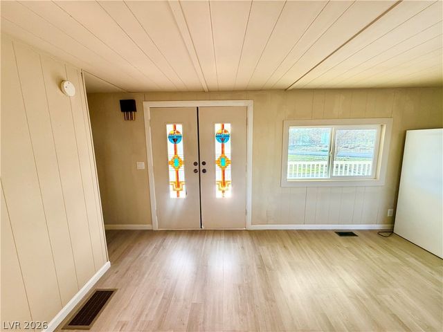 1480 West Irons Street, Pahrump, NV 89048