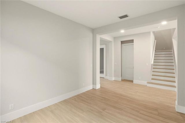 9661 Moonflower LN, Other, FL 34114