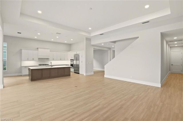 9661 Moonflower LN, Other, FL 34114