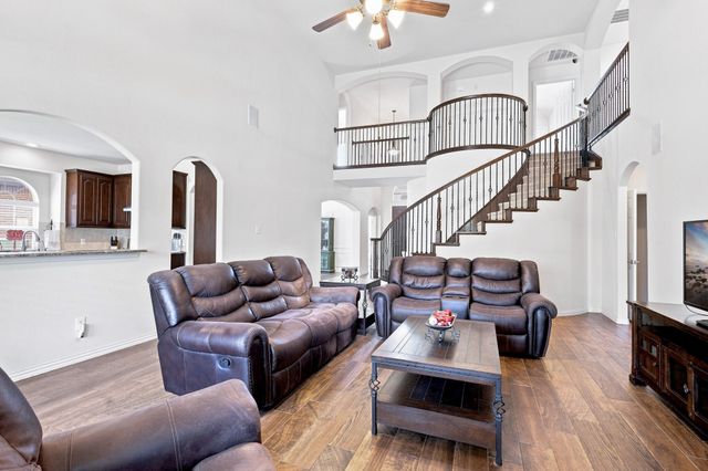 13921 Sparrow Hill Drive, Little Elm, TX 75068