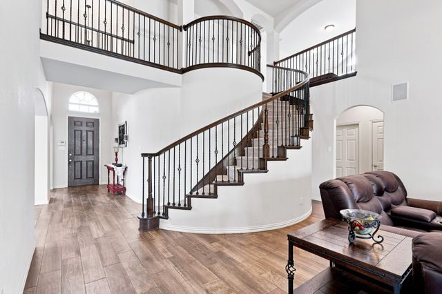 13921 Sparrow Hill Drive, Little Elm, TX 75068