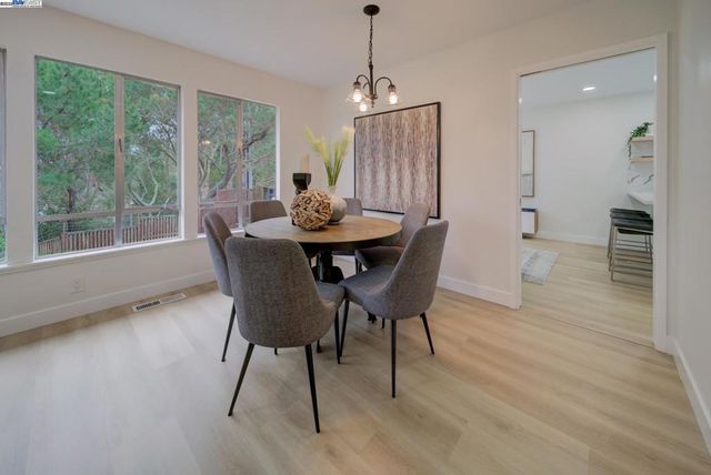 100 Alameda Place, San Bruno, CA 94066