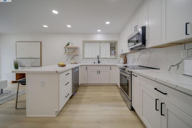 100 Alameda Place, San Bruno, CA 94066