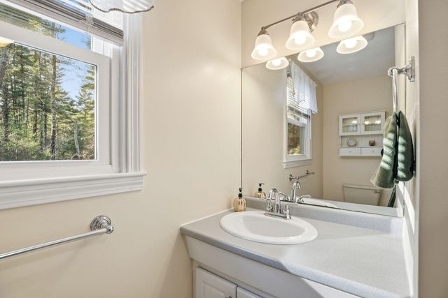 113 Farmersville Road, Sandwich, MA 02563