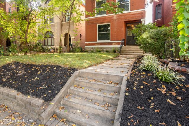1372 S Floyd St, Louisville, KY 40208
