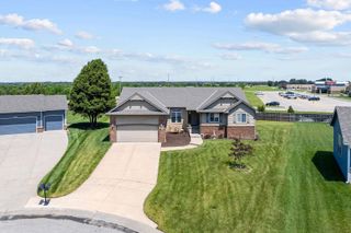 5216 N Colonial, Bel Aire, KS 67226