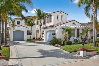 1979 Newcastle Drive, Oxnard, CA 93036