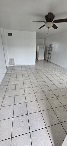 654 W 29th St 4, Hialeah, FL 33012