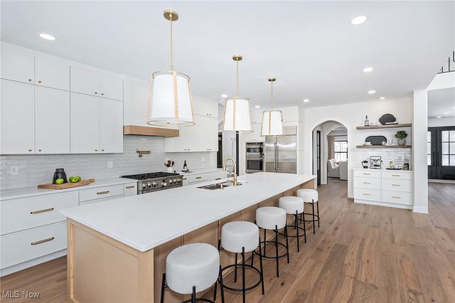 2705 Rocky Ridge Drive, Westlake, OH 44145