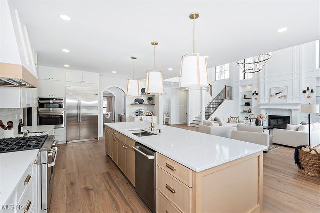 2705 Rocky Ridge Drive, Westlake, OH 44145