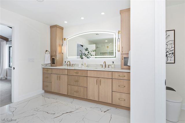 2705 Rocky Ridge Drive, Westlake, OH 44145