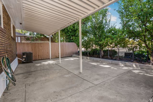 19 E REDONDO AVE, Salt Lake City, UT 84115
