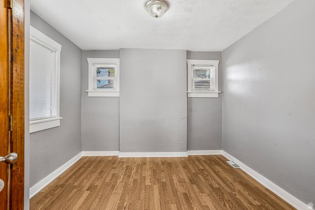 19 E REDONDO AVE, Salt Lake City, UT 84115