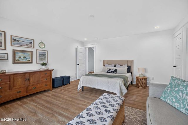 1256 Ocean Sands Drive, Southport, NC 28461