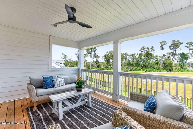 1256 Ocean Sands Drive, Southport, NC 28461