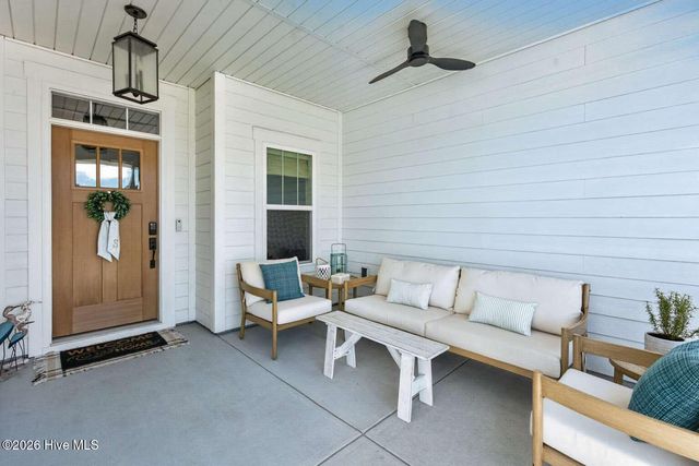 1256 Ocean Sands Drive, Southport, NC 28461