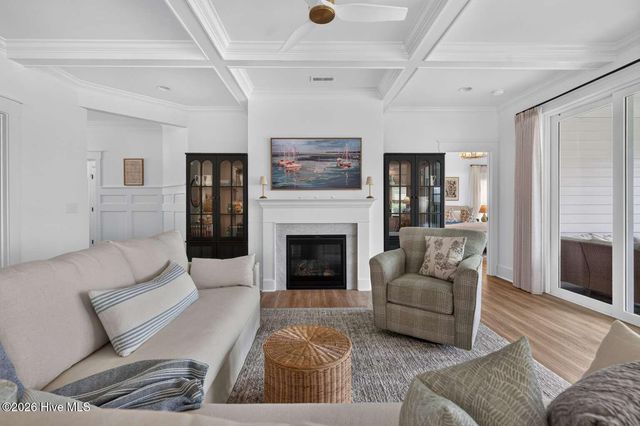 1256 Ocean Sands Drive, Southport, NC 28461