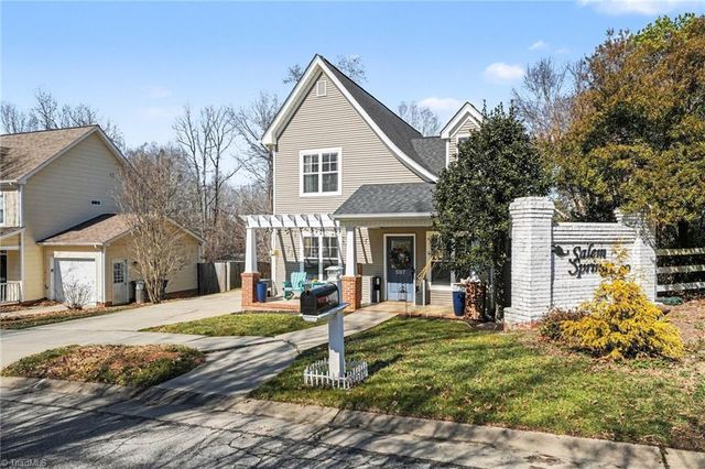 597 Lakeside Valley Drive, Winston-salem, NC 27107