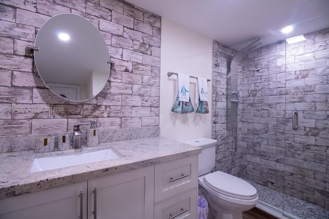 2301 S Ocean Dr 1104, Hollywood, FL 33019