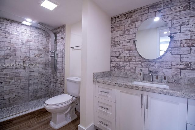 2301 S Ocean Dr 1104, Hollywood, FL 33019