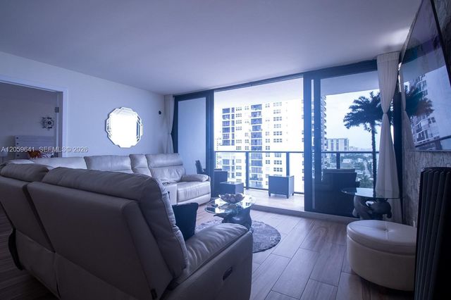 2301 S Ocean Dr 1104, Hollywood, FL 33019