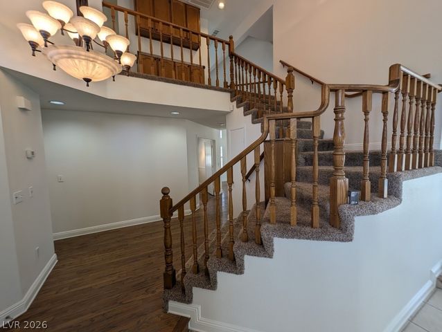 8432 Airmont Court, Las Vegas, NV 89128