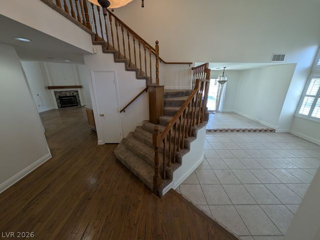 8432 Airmont Court, Las Vegas, NV 89128