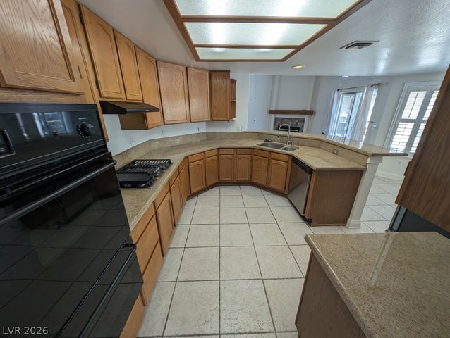 8432 Airmont Court, Las Vegas, NV 89128