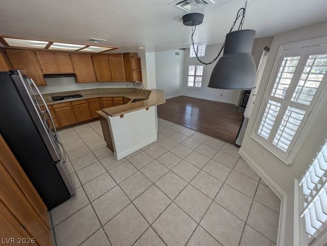 8432 Airmont Court, Las Vegas, NV 89128