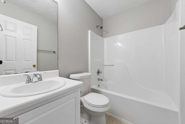 6097 Camden Forrest Cove, Riverdale, GA 30296