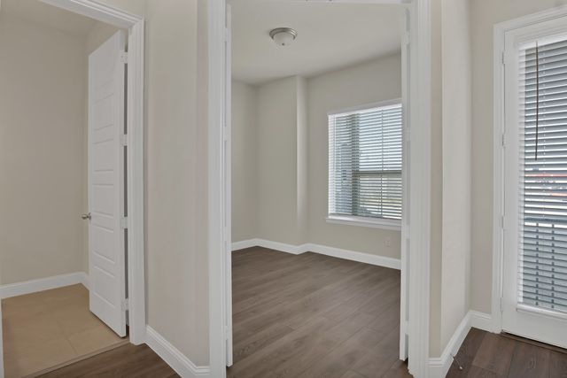 2213 Fort Bliss Street, Mesquite, TX 75149