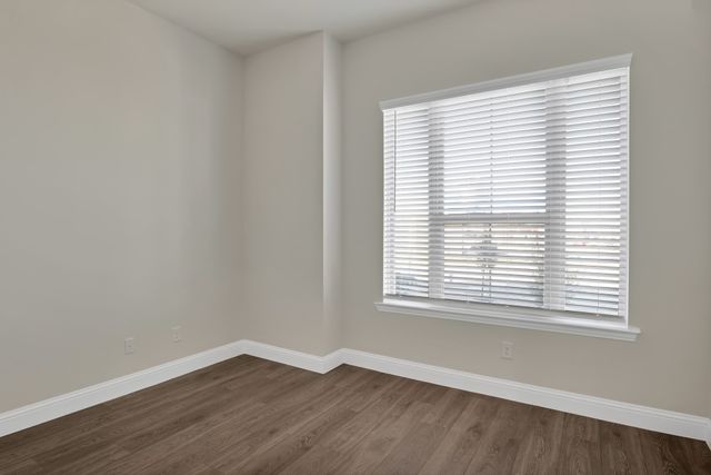 2213 Fort Bliss Street, Mesquite, TX 75149
