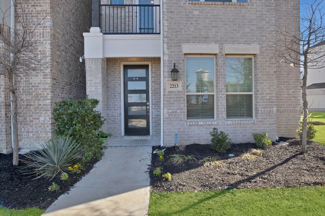 2213 Fort Bliss Street, Mesquite, TX 75149