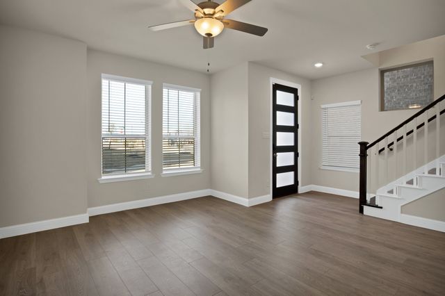 2213 Fort Bliss Street, Mesquite, TX 75149
