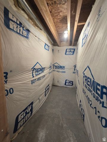 26 N WAYNE WAY, Grantsville, UT 84029