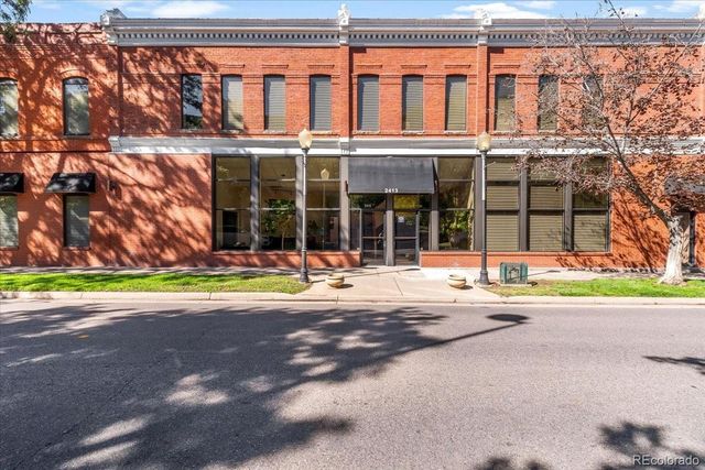 2413 N Washington Street, Denver, CO 80205