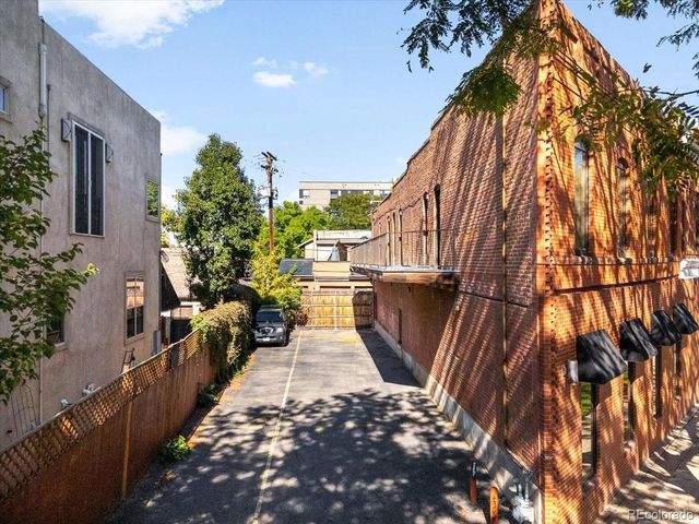 2413 N Washington Street, Denver, CO 80205