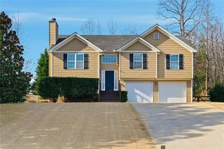 2779 Summer Creek Drive, Gainesville, GA 30507