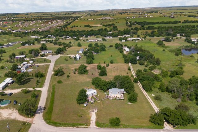 5808 Crest Road, Joshua, TX 76058