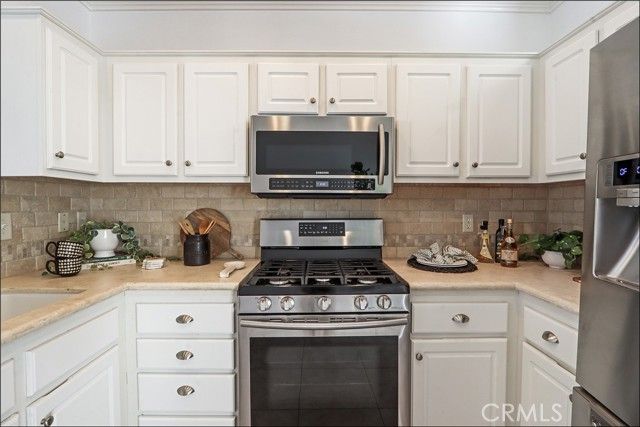 84 Carlsbad, Aliso Viejo, CA 92656